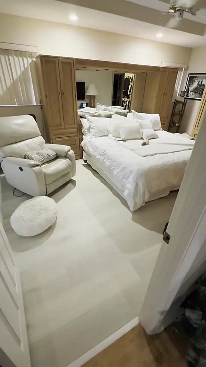 White Knight vinyl plank flooring installed by Ozzifloors