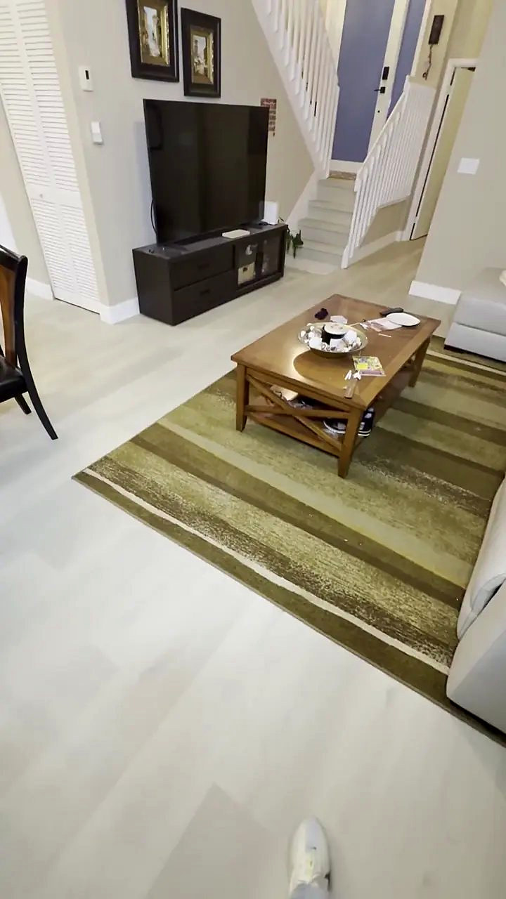 White Knight vinyl plank flooring installed by Ozzifloors
